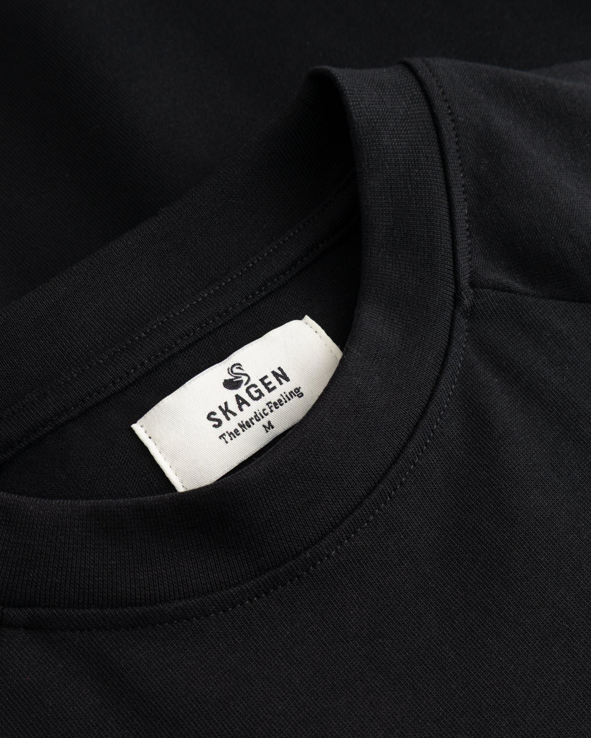 Everyday Essential Raglan Longsleeve Black