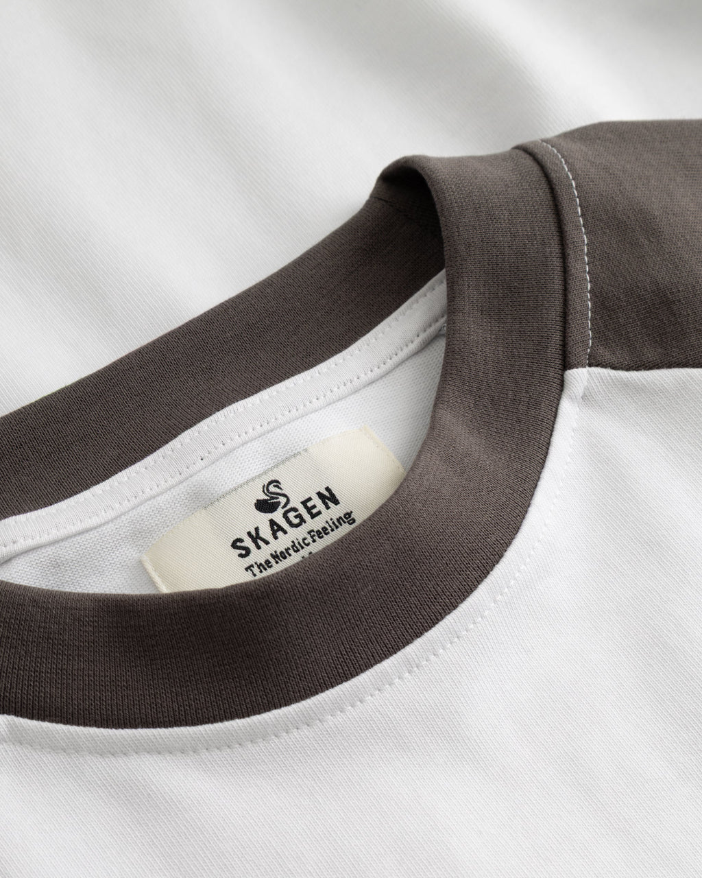 Raglan Longsleeve T-shirt White/Grey