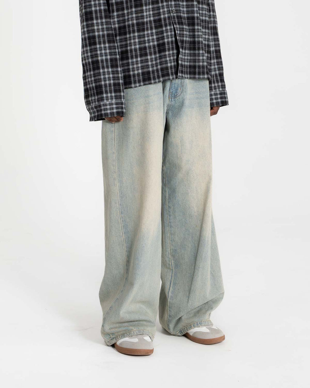Extra baggy Denim Jeans Light blue vintage wash