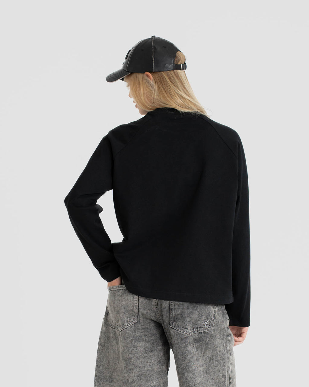 Raglan Longsleeve T-shirt Black dame