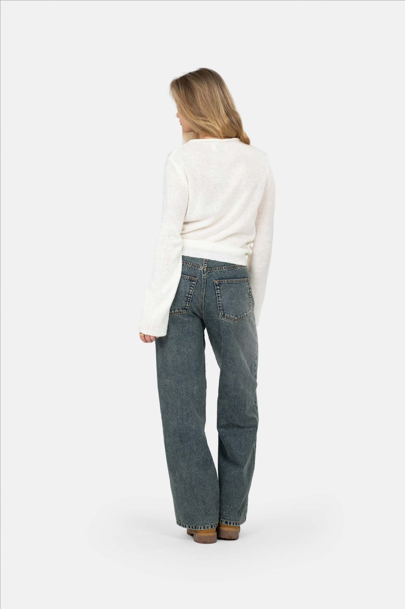 Asymmetrisk Cardigan Cremehvid