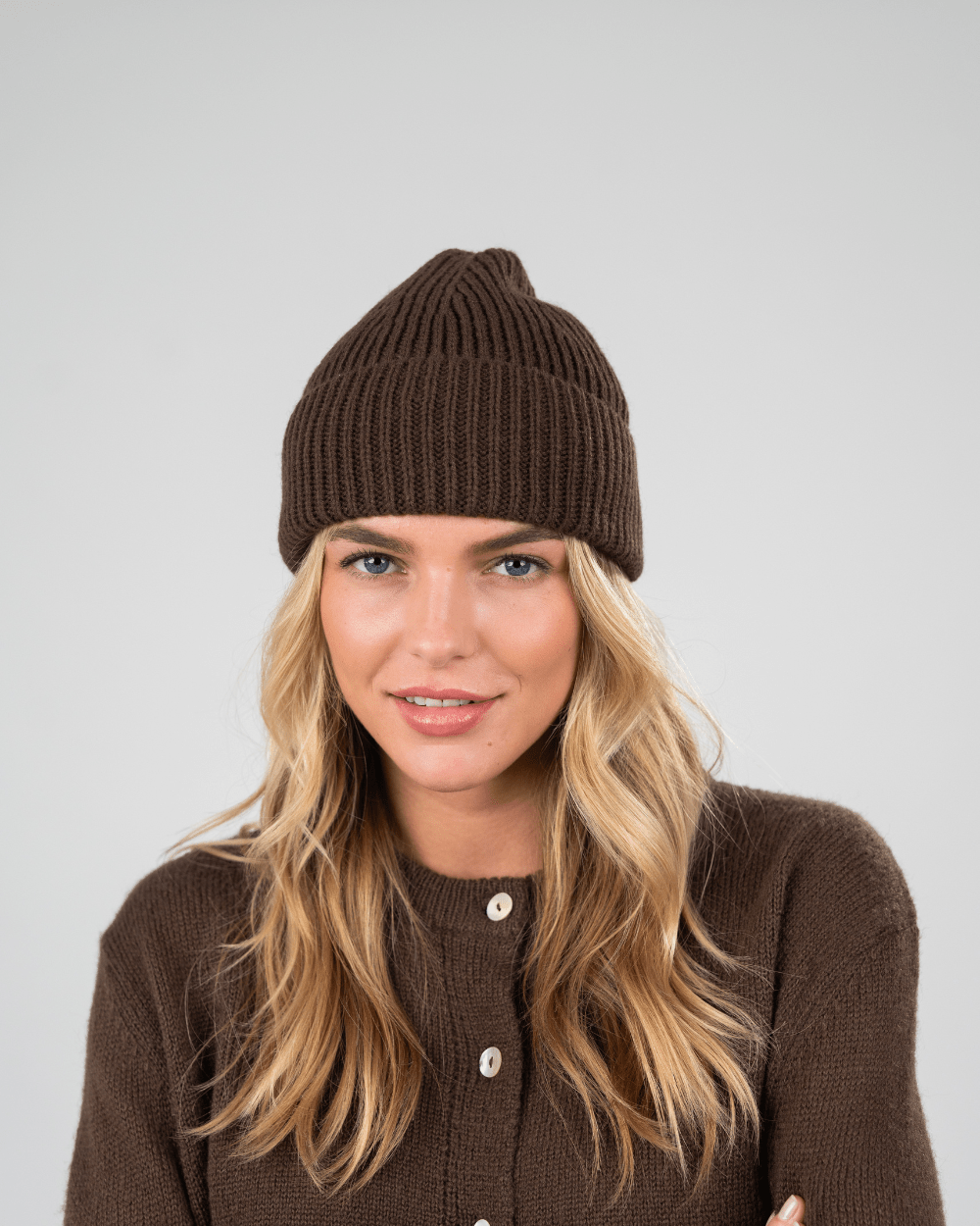 Beanie brown
