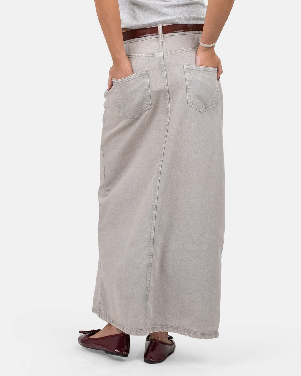 Front Slit Skirt Light Grey