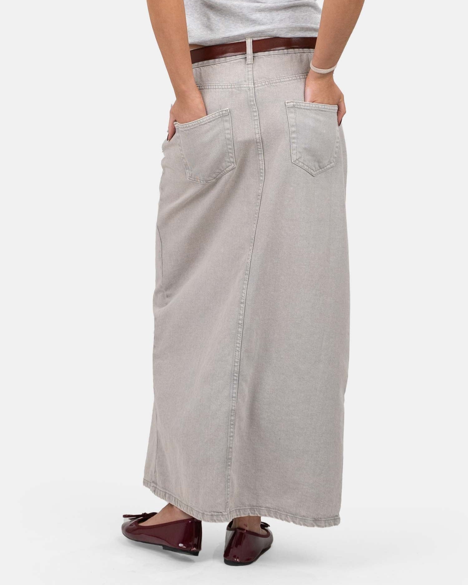 Front Slit Skirt Light Grey