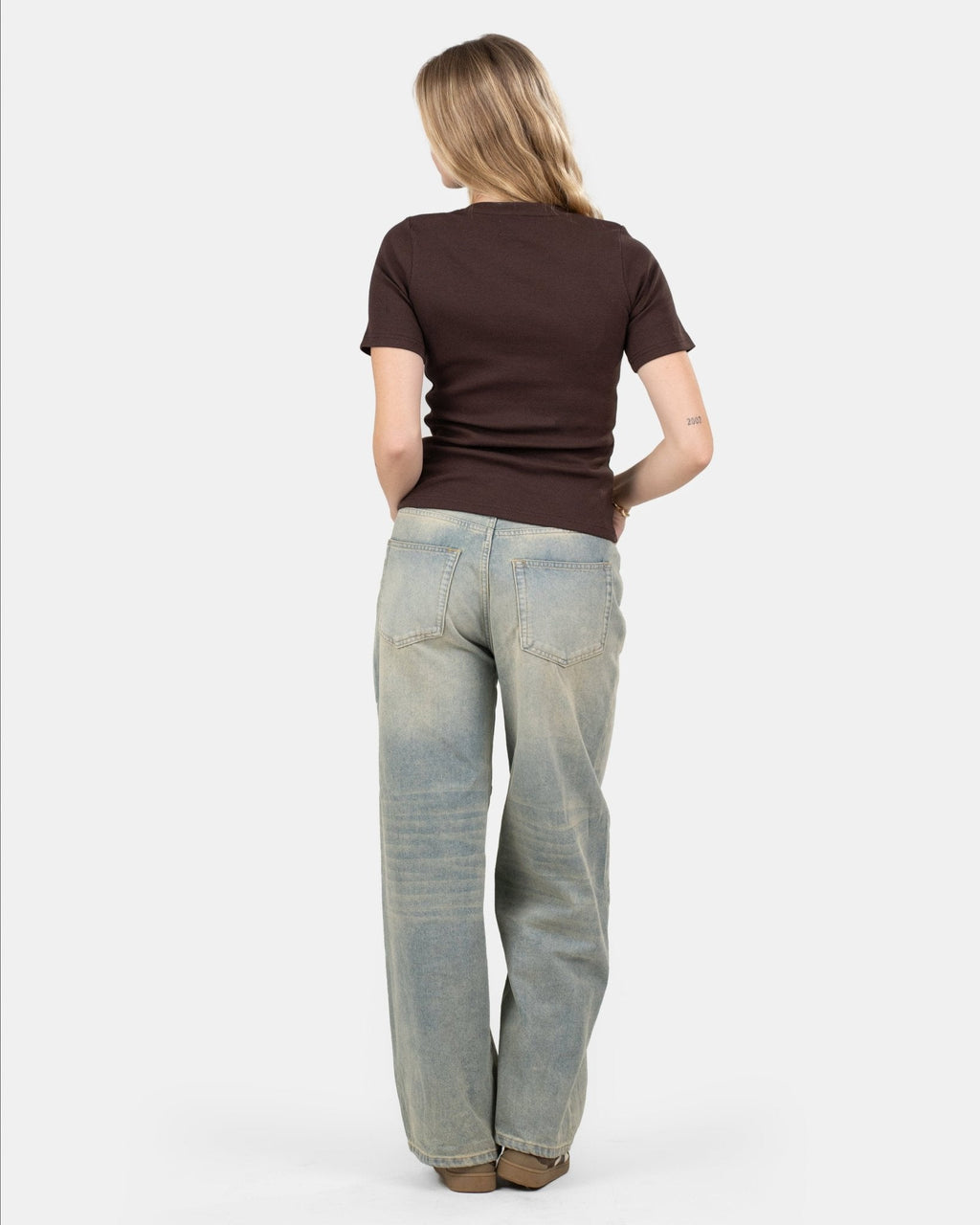 T-shirt With Fitted Sleeves Brown