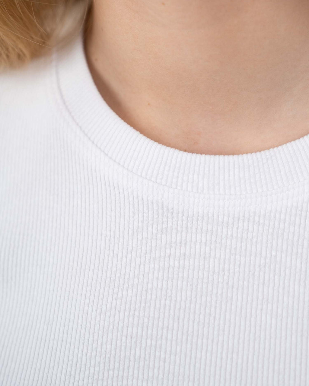 T-shirt With Fitted Sleeves White